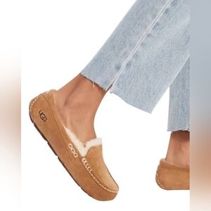 Size 6 - UGG Women's Ansley Water Resistant Moccasin